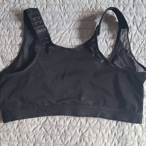 NWOT Women New Posture Corrector Lift Up Bra M - Picture 4 of 6